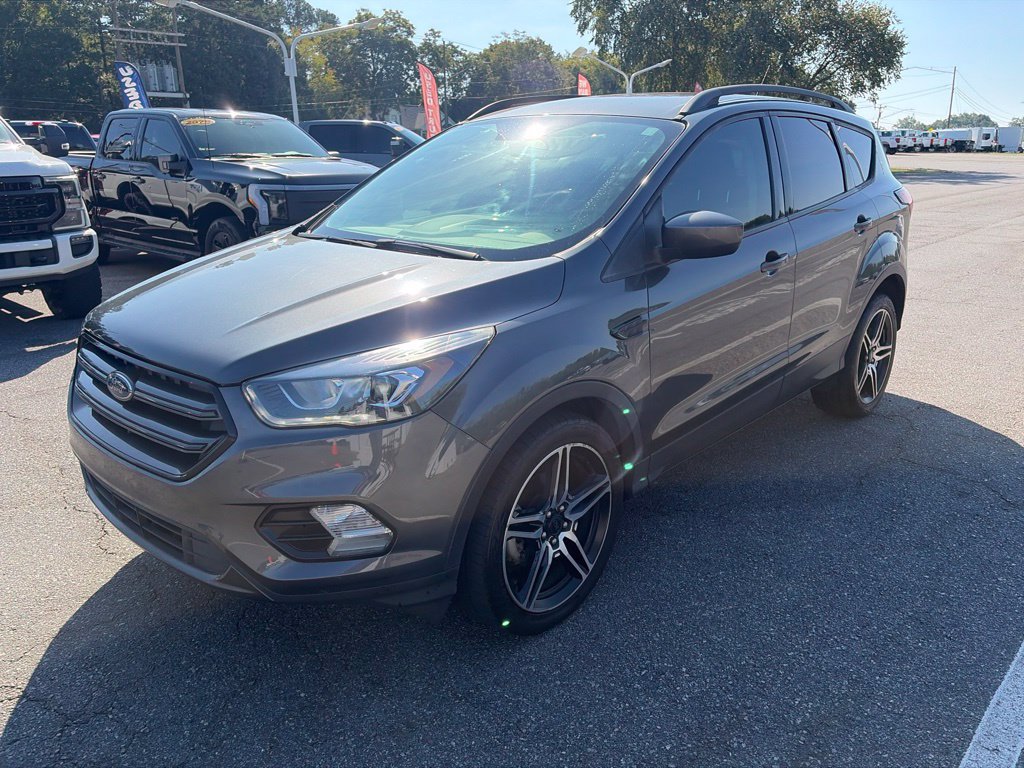 Used 2019 Ford Escape SEL FWD image 10