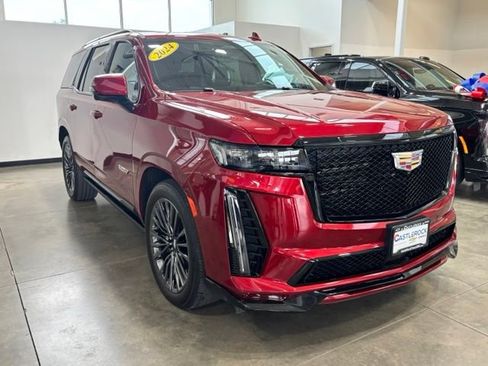 Certified 2024 Cadillac Escalade V AWD/4WD image 8