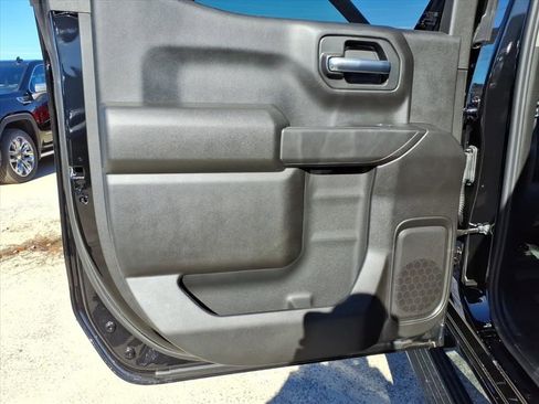 New 2026 GMC Sierra 1500 Pro w/ Pro Value Package image 17