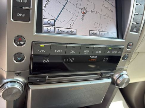 Used 2013 Lexus GX 460 w/ Comfort Plus Pkg AWD/4WD image 28