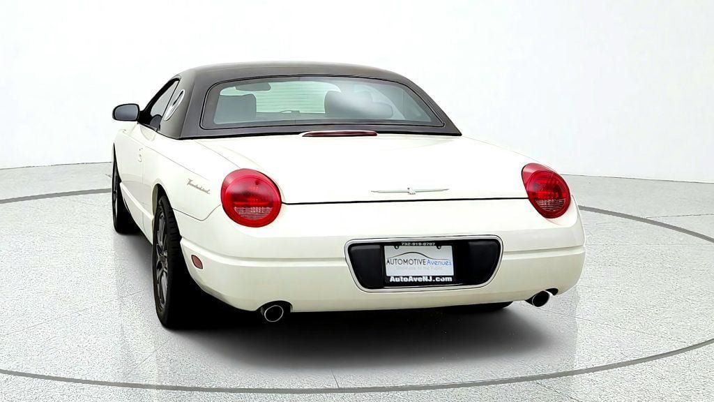 Used 2002 Ford Thunderbird RWD image 6