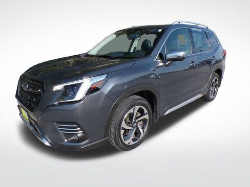 Used 2023 Subaru Forester Touring w/ Popular Package #2 AWD/4WD image 2