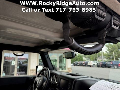 Used 2016 Jeep Wrangler Sport AWD/4WD image 18
