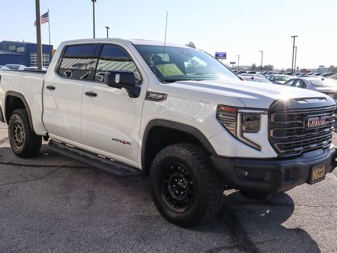 Used 2023 GMC Sierra 1500 AT4X w/ AT4X AEV Edition image 3