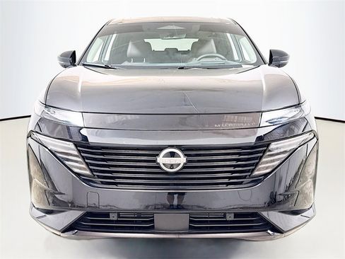 Used 2025 Nissan Murano Platinum w/ Cargo Package image 2