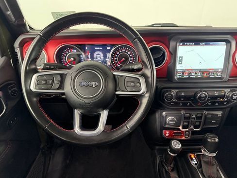 Used 2022 Jeep Gladiator Rubicon w/ Safety Group AWD/4WD image 14