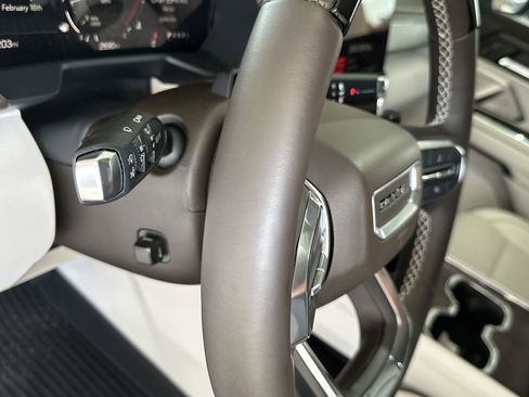 Certified 2024 GMC Acadia Denali w/ Super Cruise Package image 26