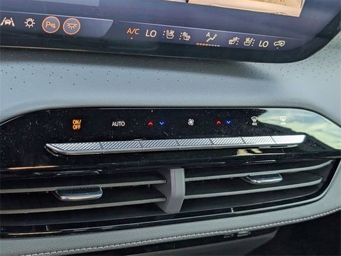 New 2026 Buick Enclave Avenir w/ Super Cruise Package image 15