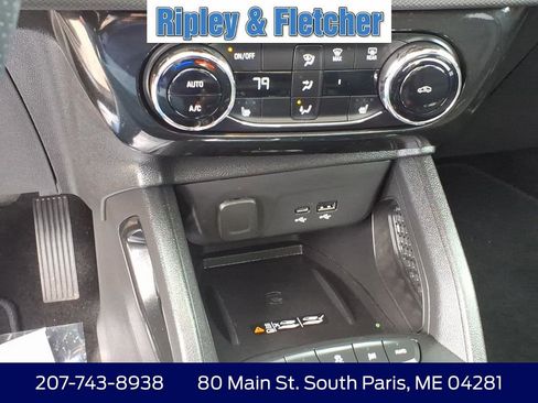 Used 2025 Chevrolet TrailBlazer RS w/ Convenience Package AWD/4WD image 20