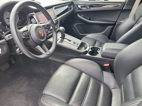 Used 2023 Porsche Macan S AWD/4WD image 12