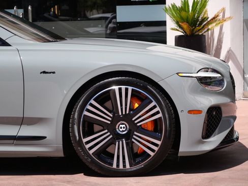 New 2026 Bentley Continental GTC AWD/4WD image 6