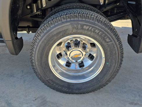 New 2026 Chevrolet Silverado 3500 LT w/ All Star Edition AWD/4WD image 33