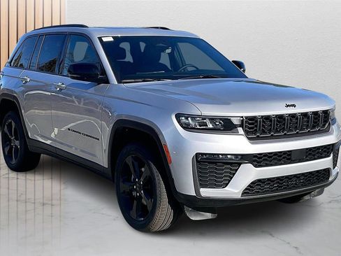 New 2026 Jeep Grand Cherokee Limited w/ Limited Altitude Package AWD/4WD image 2