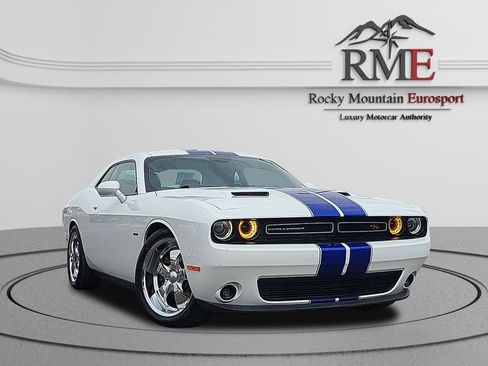 Used 2015 Dodge Challenger R/T Plus image 1