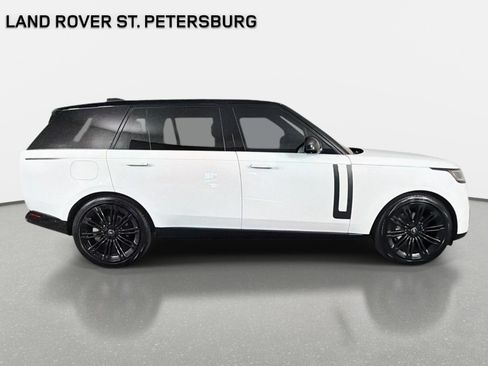 Certified 2024 Land Rover Range Rover Long Wheelbase SE AWD/4WD image 4