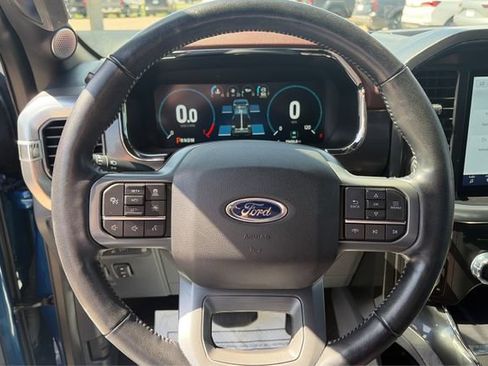Used 2022 Ford F150 Lariat w/ Equipment Group 502A High AWD/4WD image 16