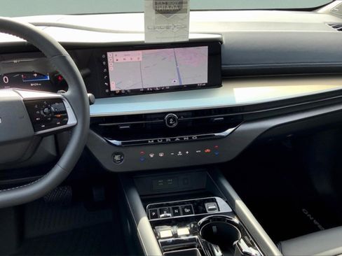 New 2025 Nissan Murano SL image 8