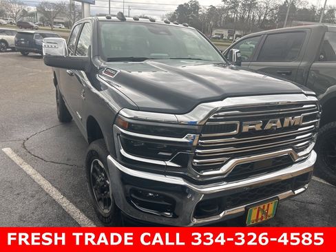 Used 2025 RAM 2500 Laramie image 9