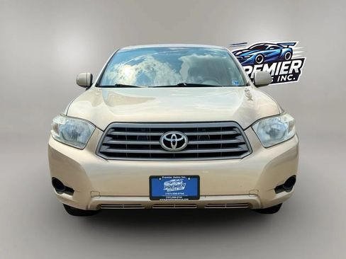 Used 2010 Toyota Highlander 2WD image 11