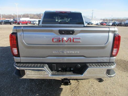 New 2026 GMC Sierra 2500 SLE w/ SLE Value Package; AWD/4WD image 5