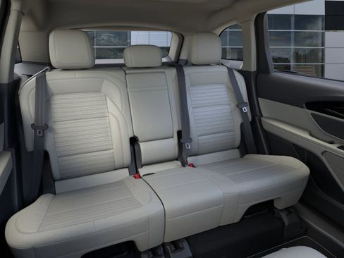 New 2026 Lincoln Nautilus Reserve w/ Jet Appearance Package image 33