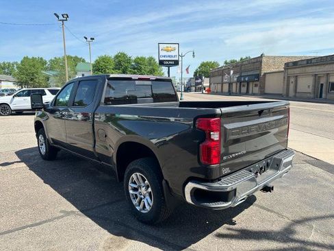 Used 2021 Chevrolet Silverado 1500 LT AWD/4WD image 7