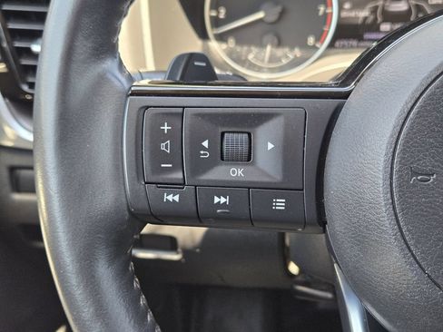 Used 2022 Nissan Rogue SV w/ SV Premium Package FWD image 27