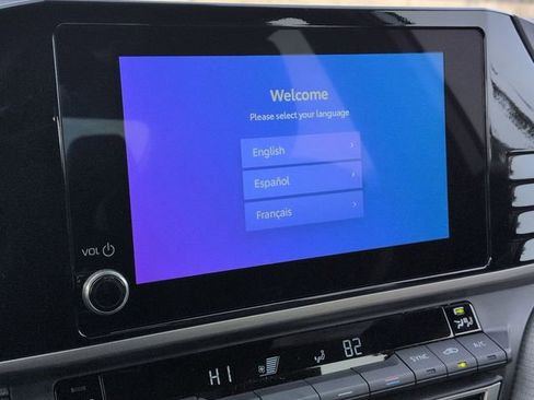 Used 2026 Toyota Camry SE w/ Convenience Package image 20