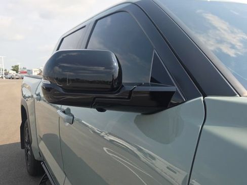 Used 2024 Toyota Tundra Limited AWD/4WD image 7