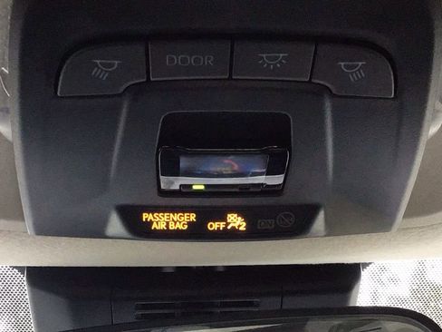 Used 2023 Toyota Corolla LE image 22