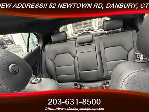 Used 2018 Mercedes-Benz GLA 250 4MATIC image 25