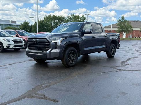 Used 2025 Toyota Tundra SR5 w/ SR5 Convenience Package AWD/4WD image 1