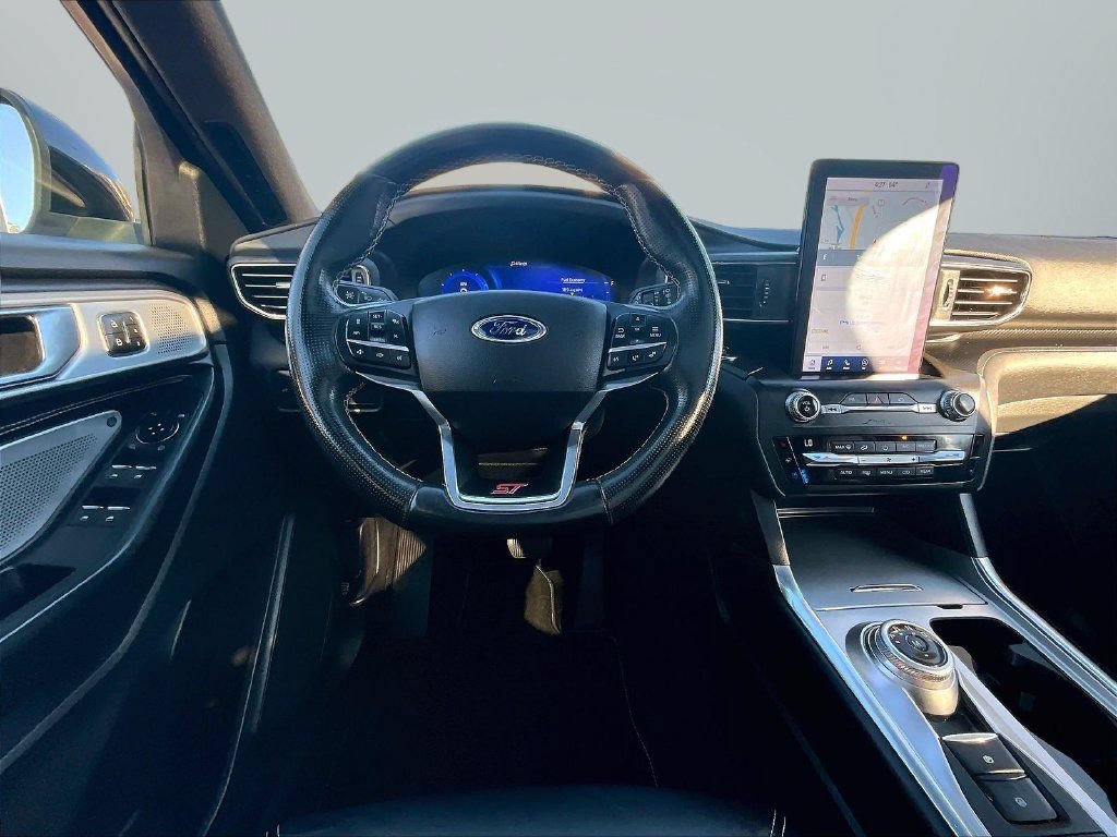 Used 2020 Ford Explorer ST w/ Premium Technology Package AWD/4WD image 10