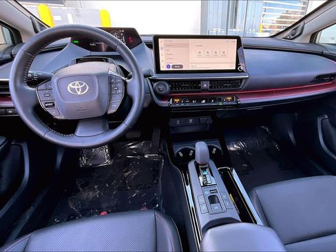 Used 2024 Toyota Prius Prime Premium image 16