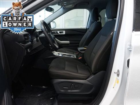 Certified 2023 Ford Explorer XLT image 20