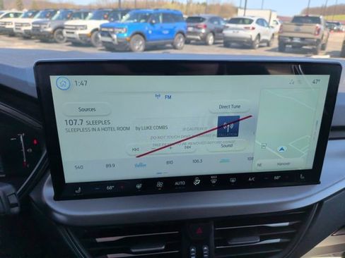 New 2026 Ford Escape SE image 10