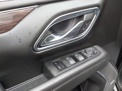 Used 2023 Chevrolet Tahoe Z71 AWD/4WD image 10