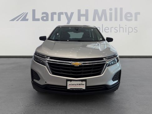Used 2022 Chevrolet Equinox LS AWD/4WD image 8