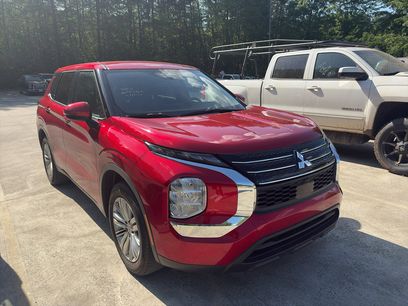 Used 2024 Mitsubishi Outlander ES