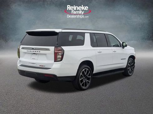 Used 2022 Chevrolet Suburban RST w/ Luxury Package AWD/4WD image 5