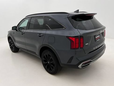 Used 2021 Kia Sorento SX AWD/4WD image 9
