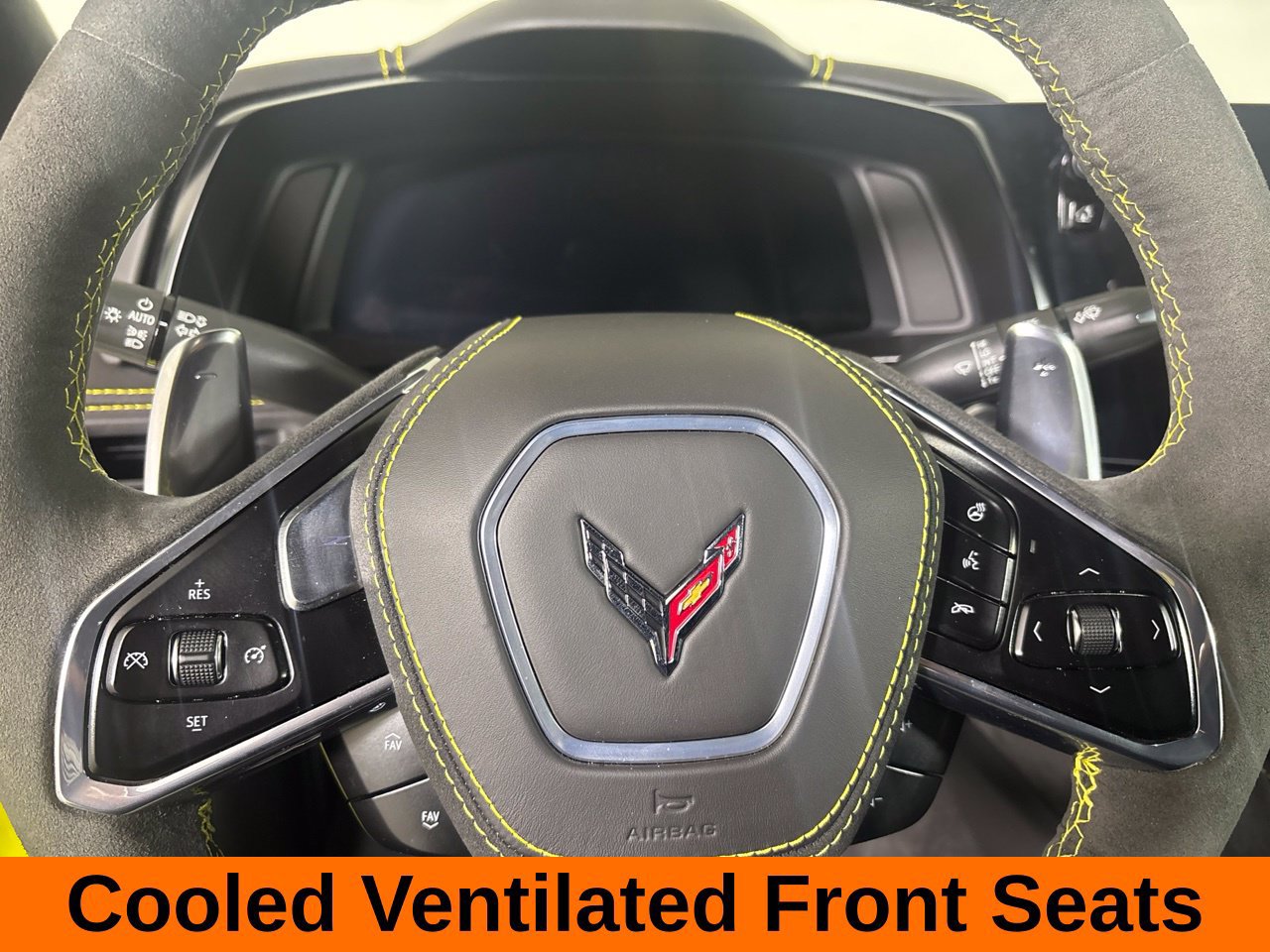 Used 2022 Chevrolet Corvette Stingray Premium Cpe RWD image 14