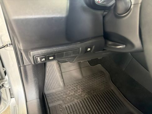 Used 2023 Toyota Corolla LE FWD image 36