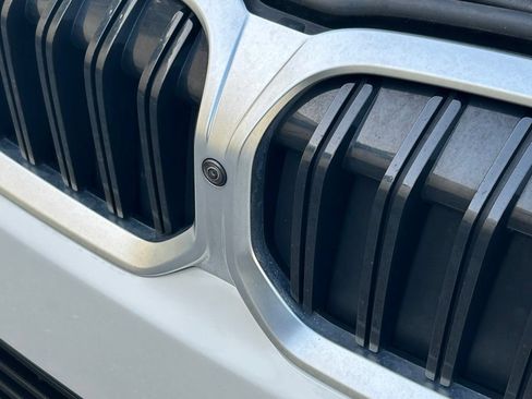 Used 2025 BMW 330i Sedan RWD image 27