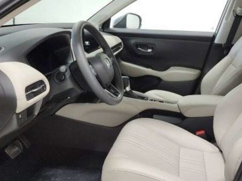 Used 2024 Honda HR-V EX-L image 17