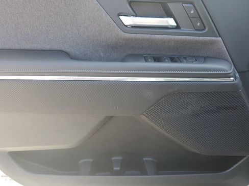 New 2026 GMC Sierra EV Elevation AWD/4WD image 18