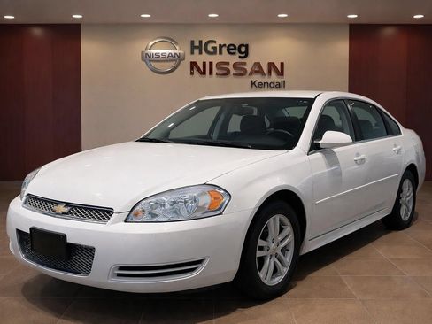 Used 2016 Chevrolet Impala Limited LS FWD image 3