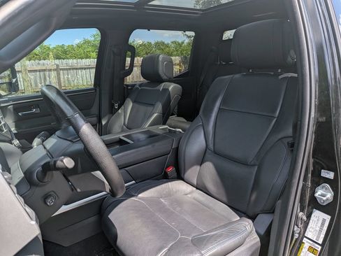 Used 2024 Toyota Tundra Platinum RWD image 12