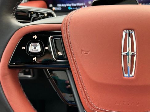 New 2025 Lincoln Aviator Reserve w/ Equipment Group 201A image 23