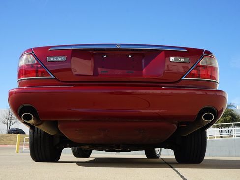 Used 1999 Jaguar XJ8 image 13